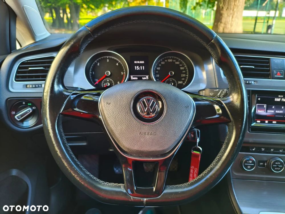 Volkswagen Golf 1.6 TDI BlueMotion Technology Cup - 33