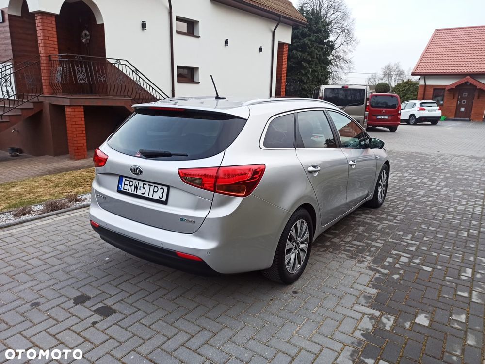 Kia Ceed 1.6 CRDi L - 8
