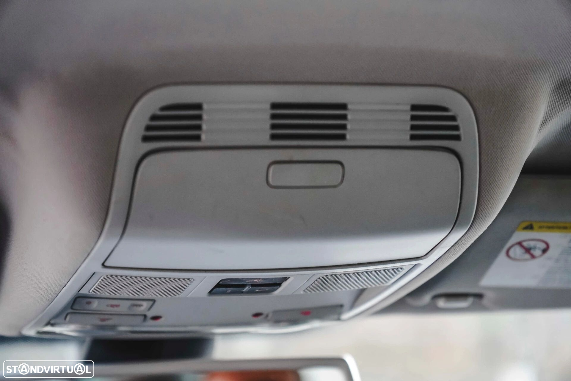 VW Passat - 35