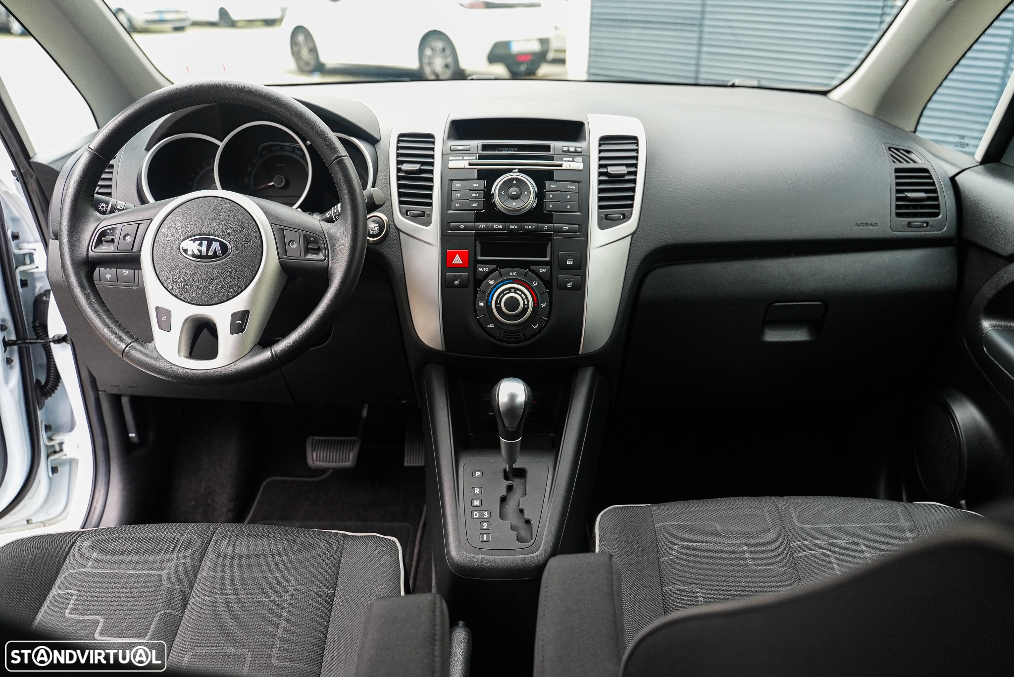Kia Venga 1.6 CVVT Auto Fifa World Cup Edition - 23
