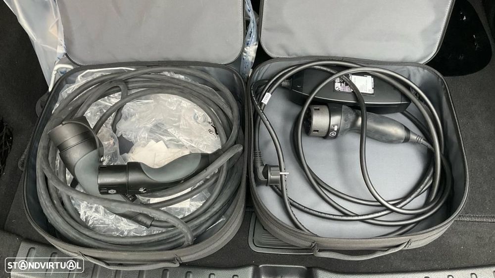 Mercedes-Benz EQA 300 4Matic - 11