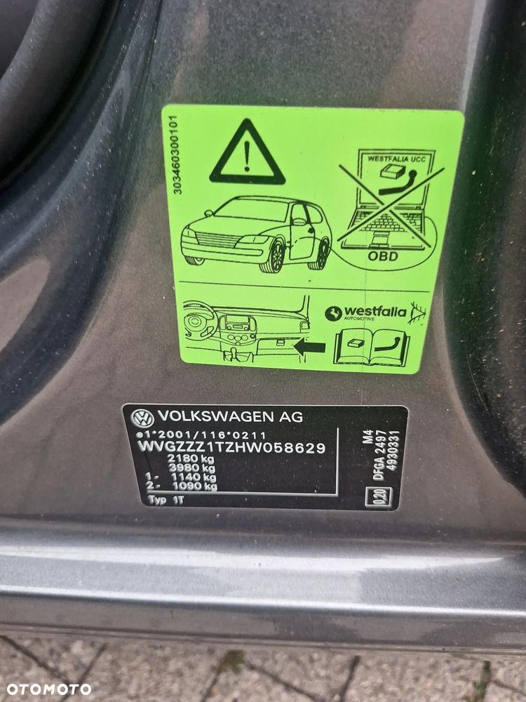 Volkswagen Touran 2.0 TDI DPF BlueMotion Technology Comfortline - 17