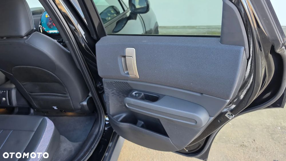 MINI Countryman E Classic Trim - 17