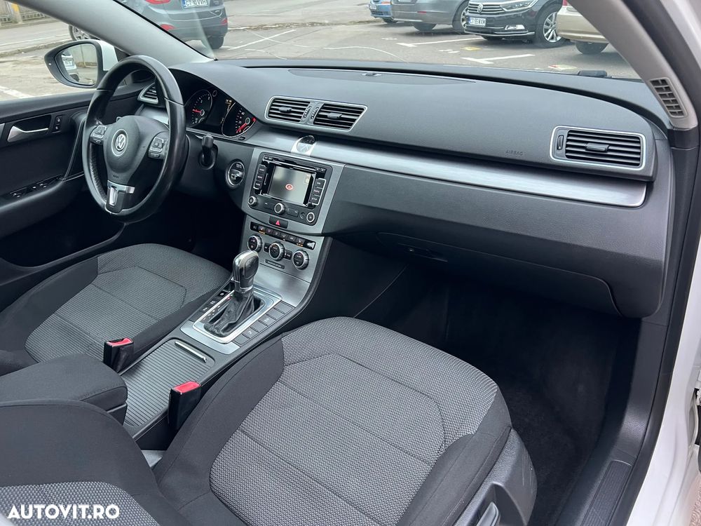 Volkswagen Passat 2.0 Blue TDI DPF DSG Comfortline - 21