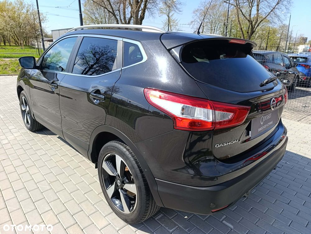 Nissan Qashqai 1.2 DIG-T N-Connecta - 6