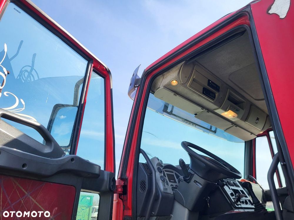 Iveco TRAKKER - 10