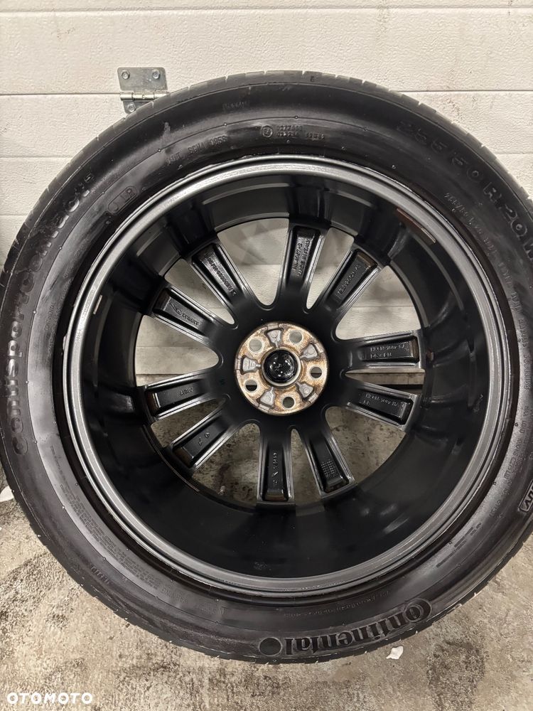 Alufelgi z Oponami Jaguar 5x108 8.5x20 ET45 255/50/20 Continental HK8M-1007 - 8