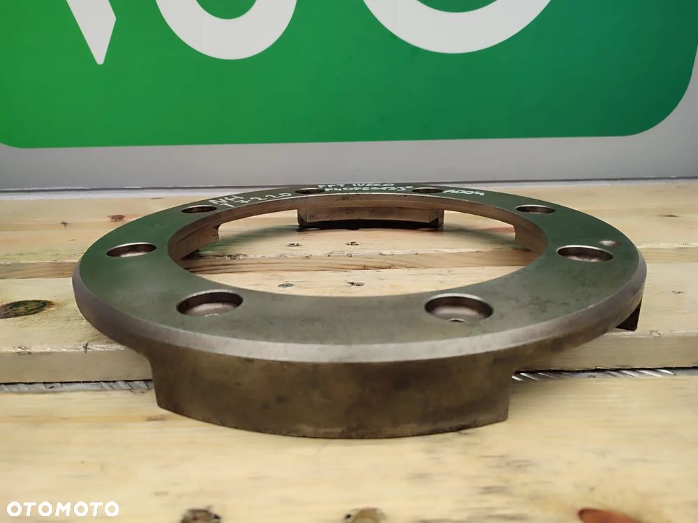 Dystans silnika FPT New Holland T7.270 - 5