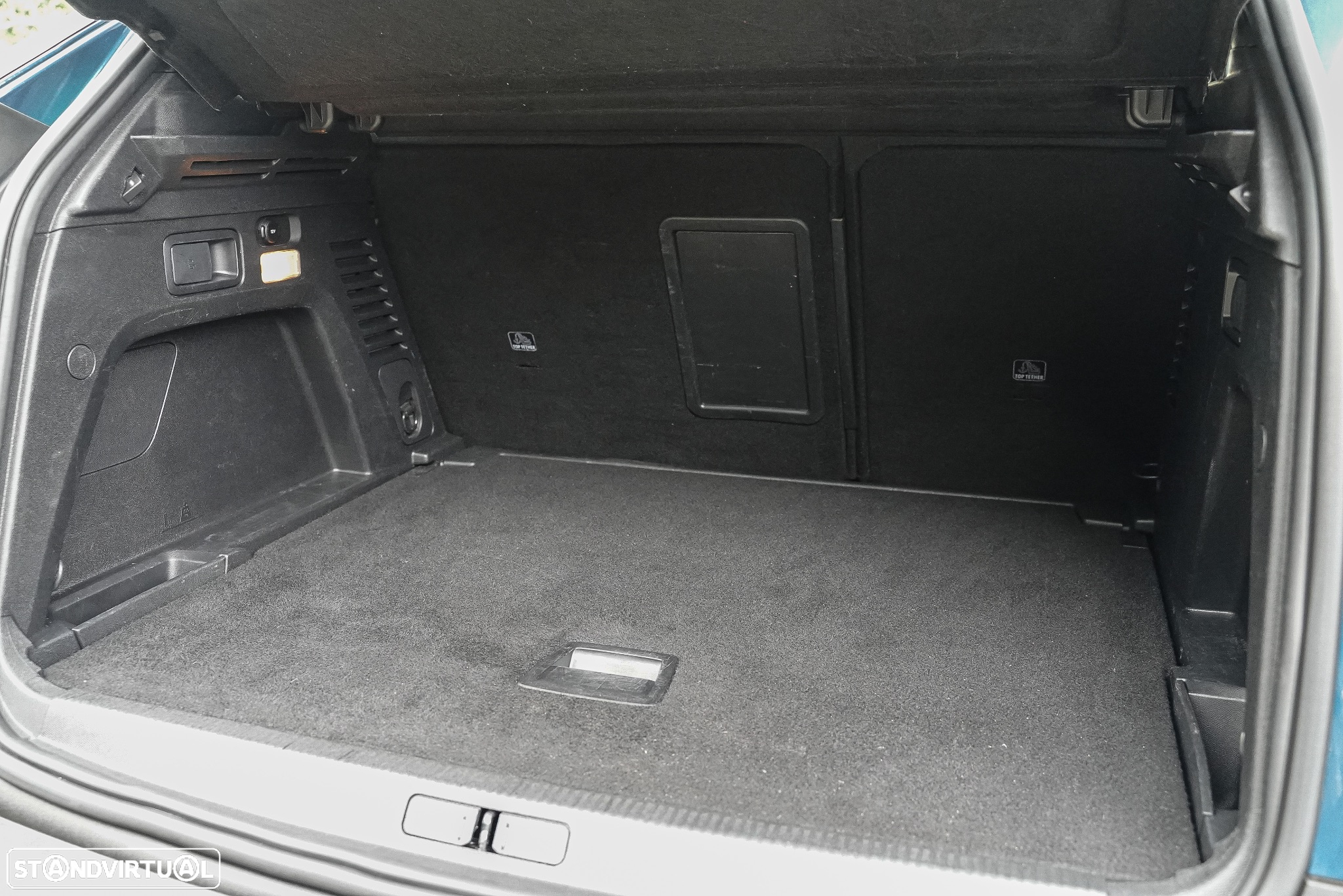 Peugeot 3008 PureTech 130 Stop & Start GPF EAT8 Active Business-Pack - 10