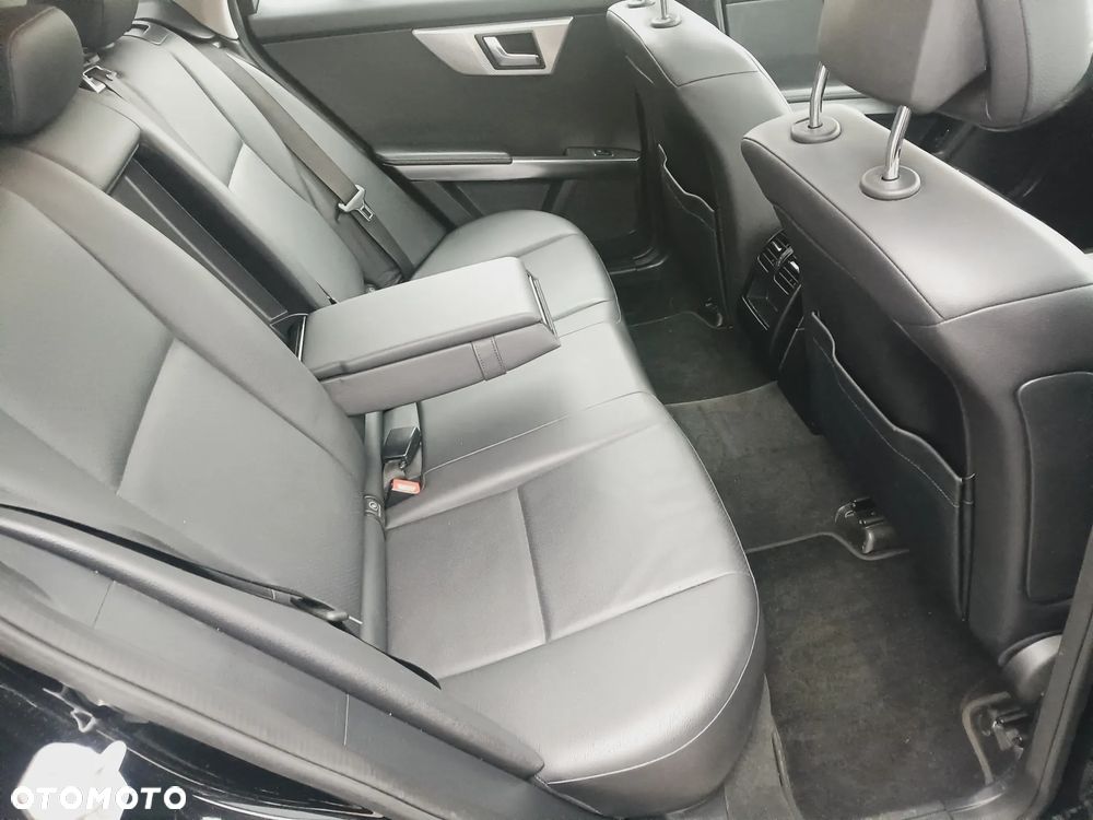 Mercedes-Benz GLK - 33