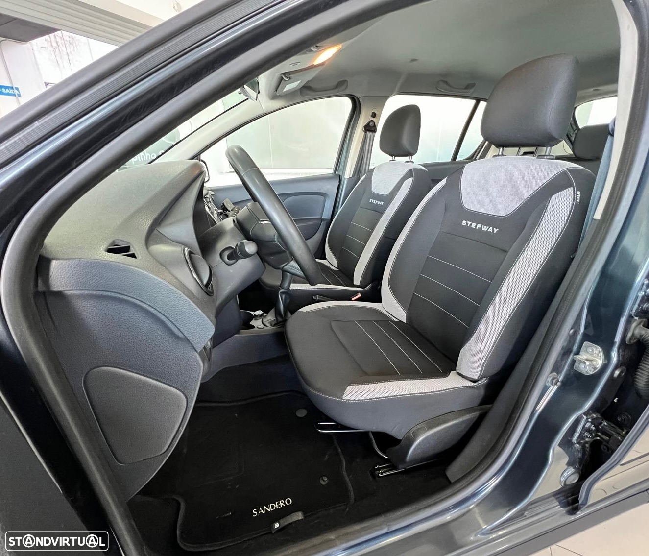 Dacia Sandero 1.0 ECO-G Stepway Essential Bi-Fuel - 10