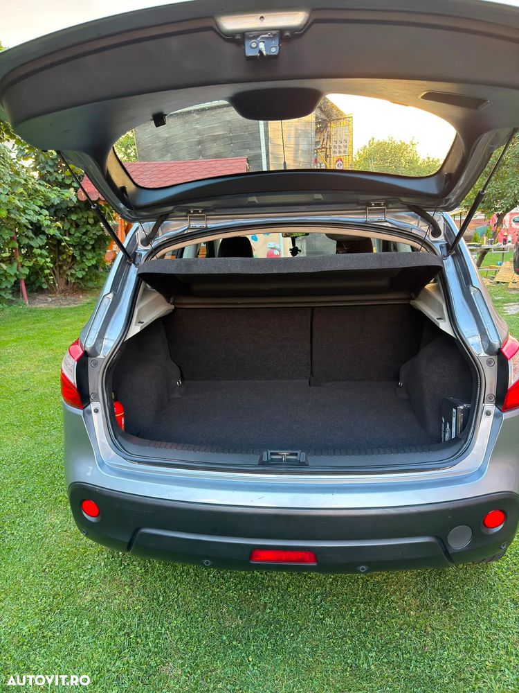 Nissan Qashqai 1.6 Acenta - 9