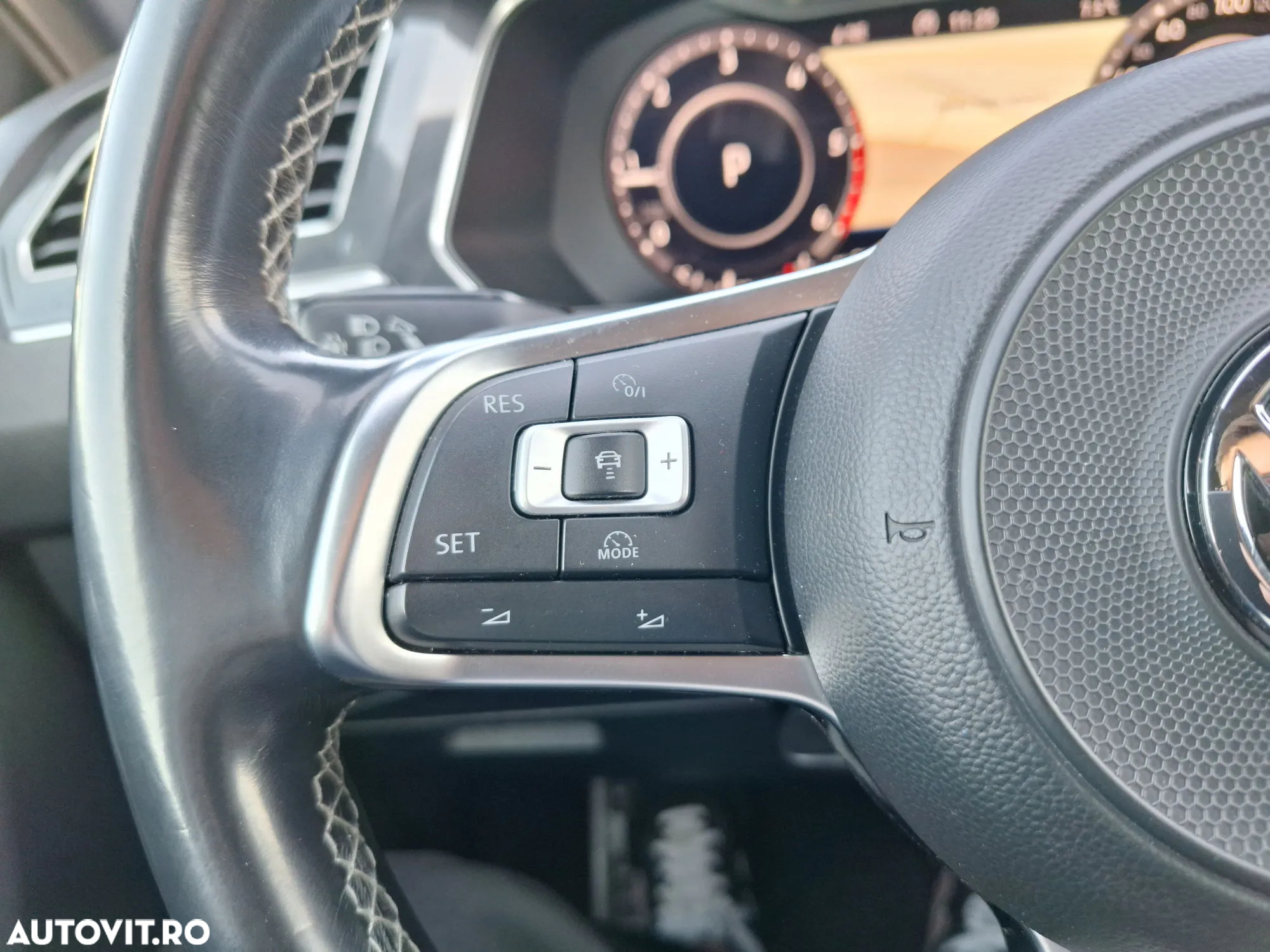 Volkswagen Tiguan - 17