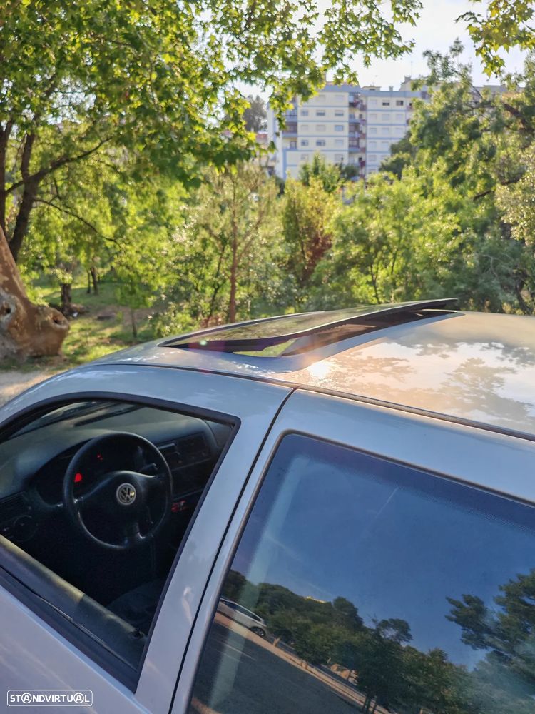 VW Golf 1.9 TDi Highline - 10