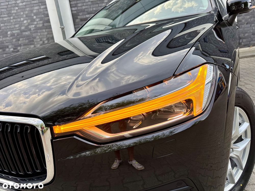 Volvo XC 60 D3 Momentum - 11