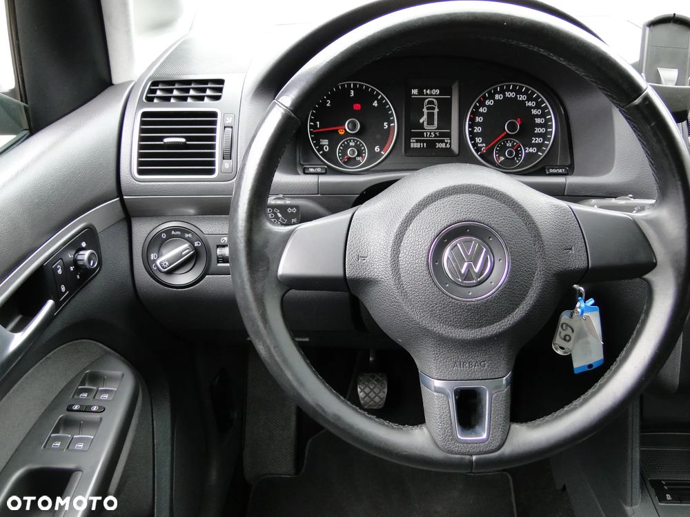Volkswagen Touran 2.0 TDI DPF BlueMotion Technology Highline - 7