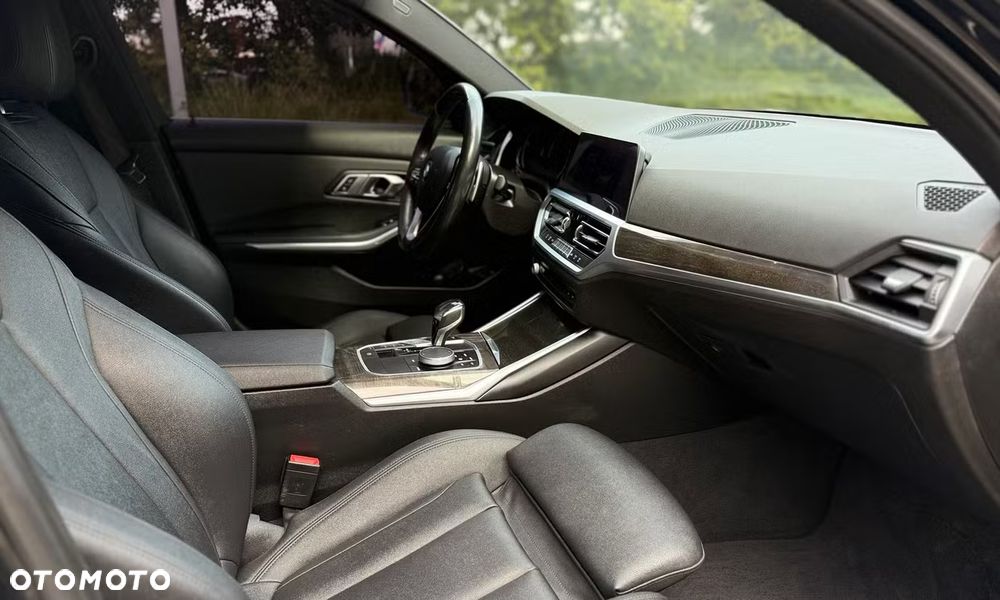 BMW Seria 3 - 10