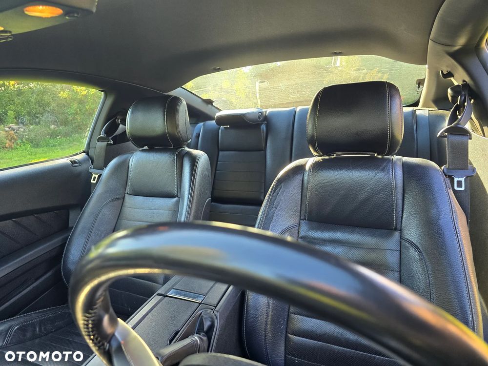 Ford Mustang 3.7 V6 Premium - 18
