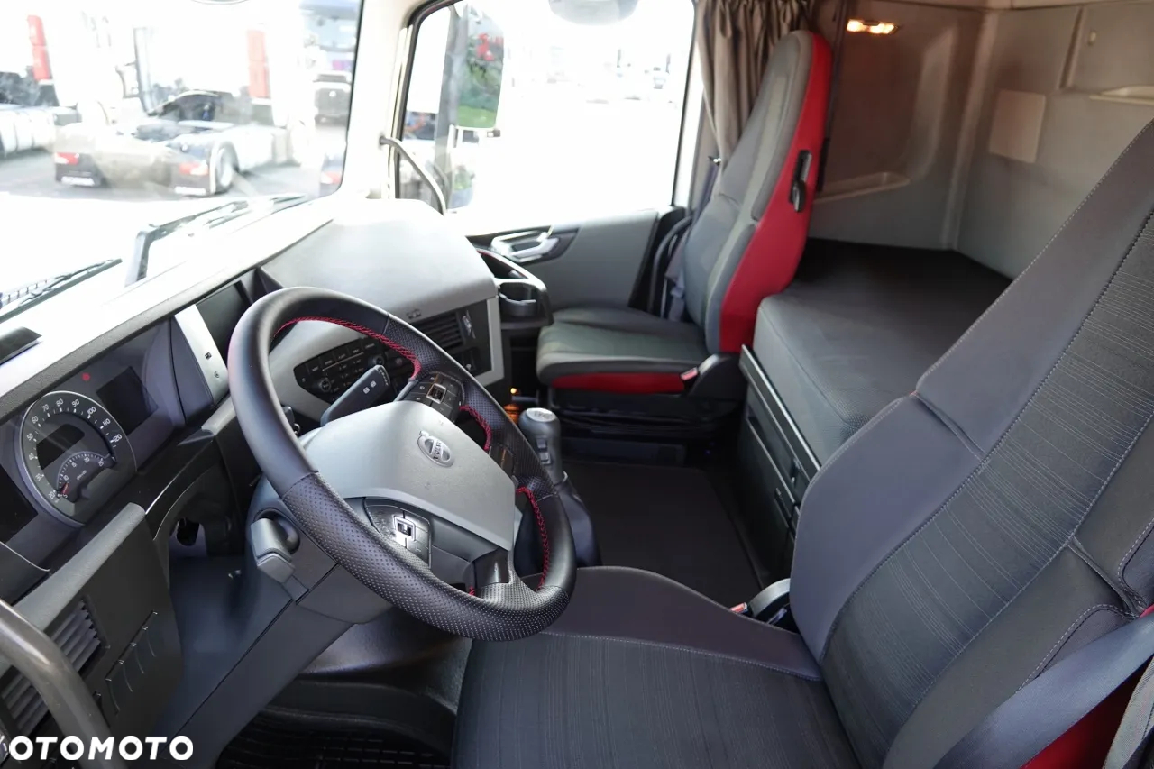Volvo FH 500 / 6X4 / MANUAL /  266 TYS. KM !!! / RETARDER / 2017 ROK - 25