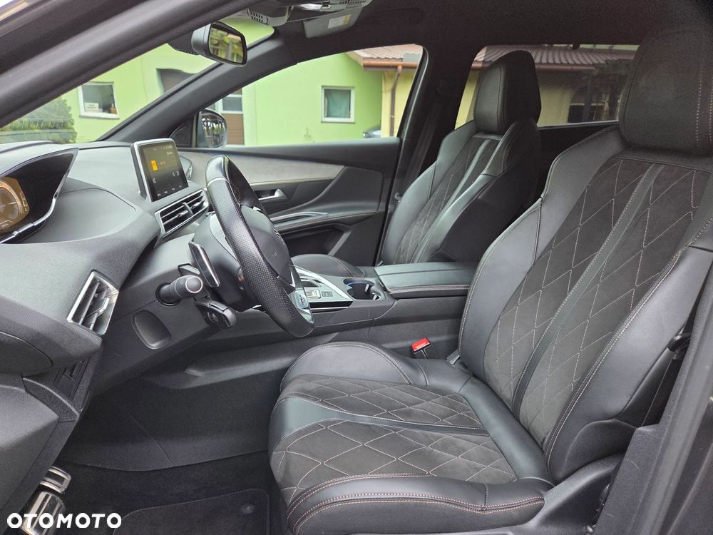 Peugeot 5008 BlueHDi 180 EAT8 GT Pack - 23