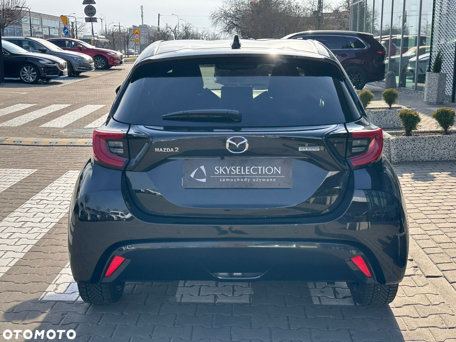 Mazda 2 - 6
