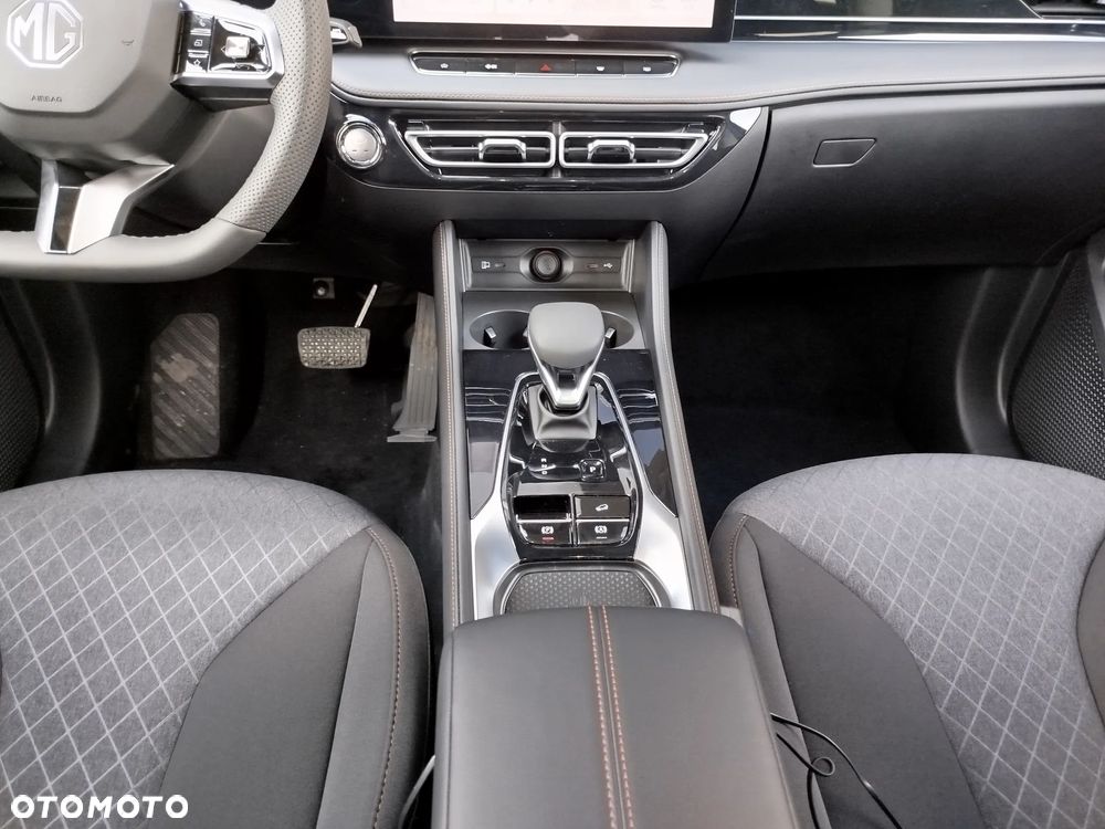 MG HS 1.5T HEV+ Excite - 12