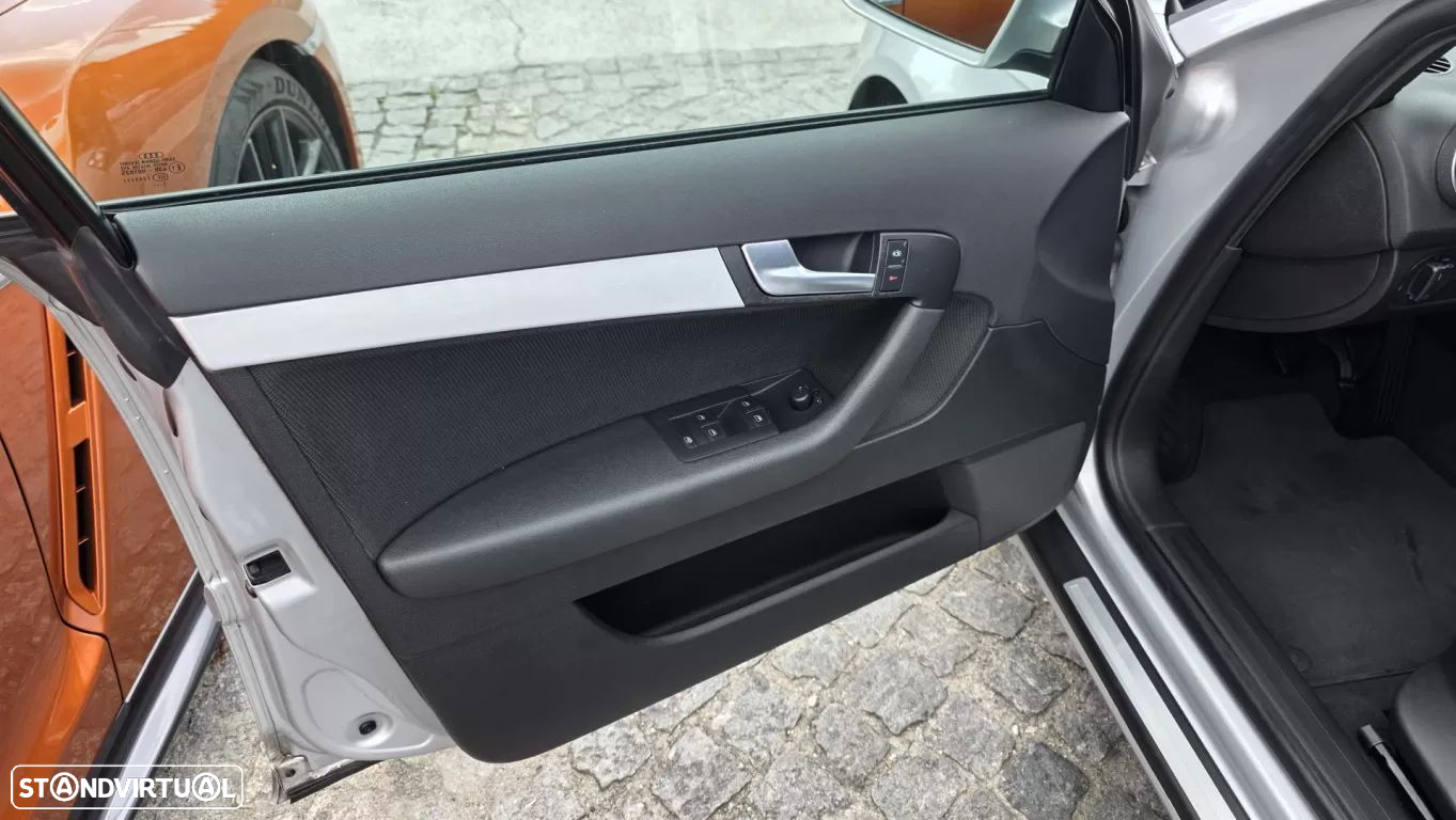 Audi A3 Sportback 2.0 TDi S-line - 25