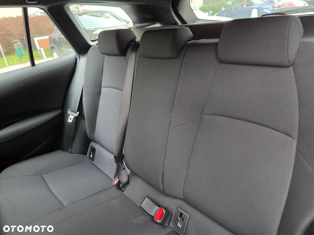 Toyota Corolla - 12