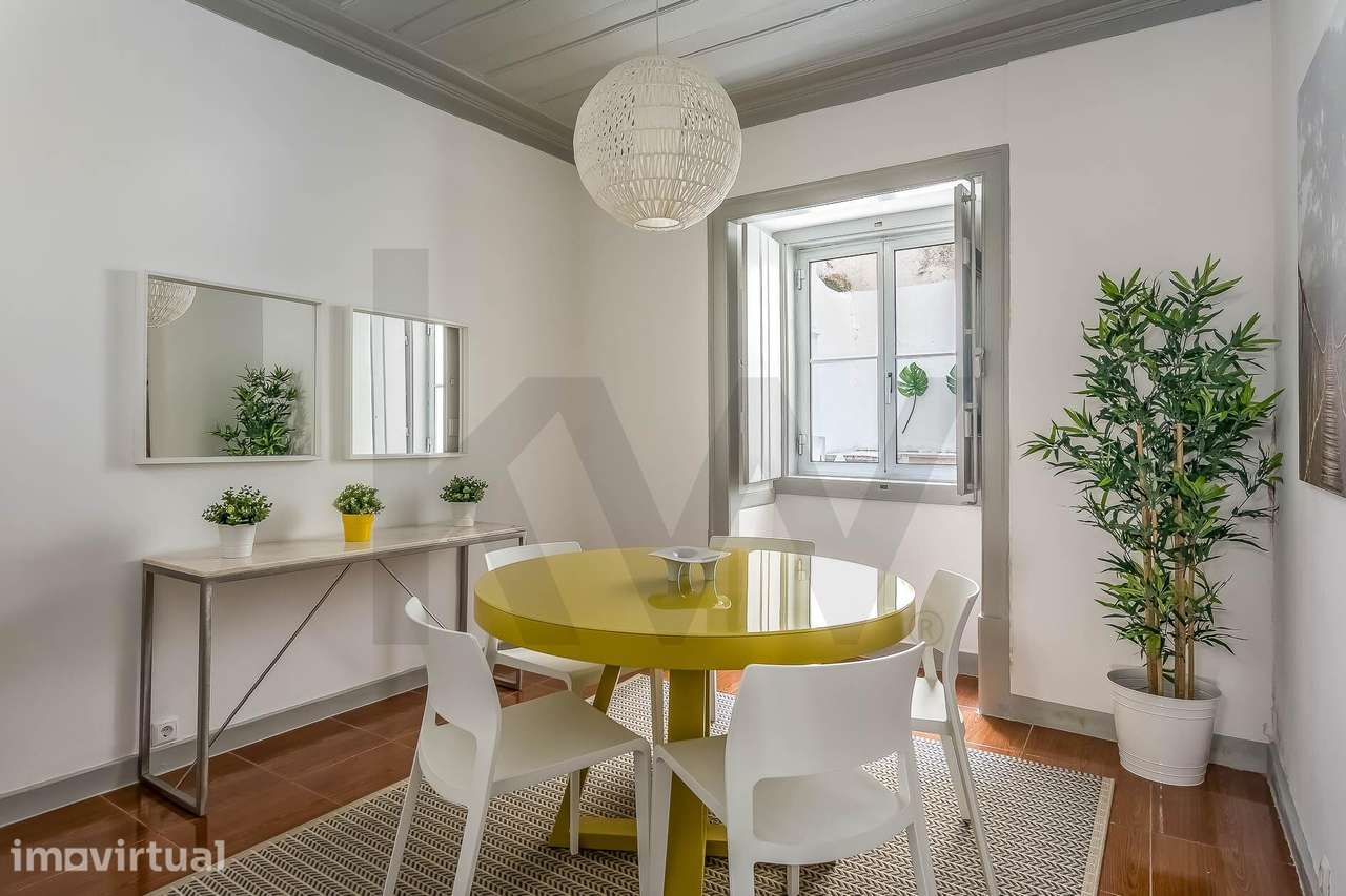 T4 com terraço no Bairro Alto e licença de Alojamento Local - Grande imagem: 5/19