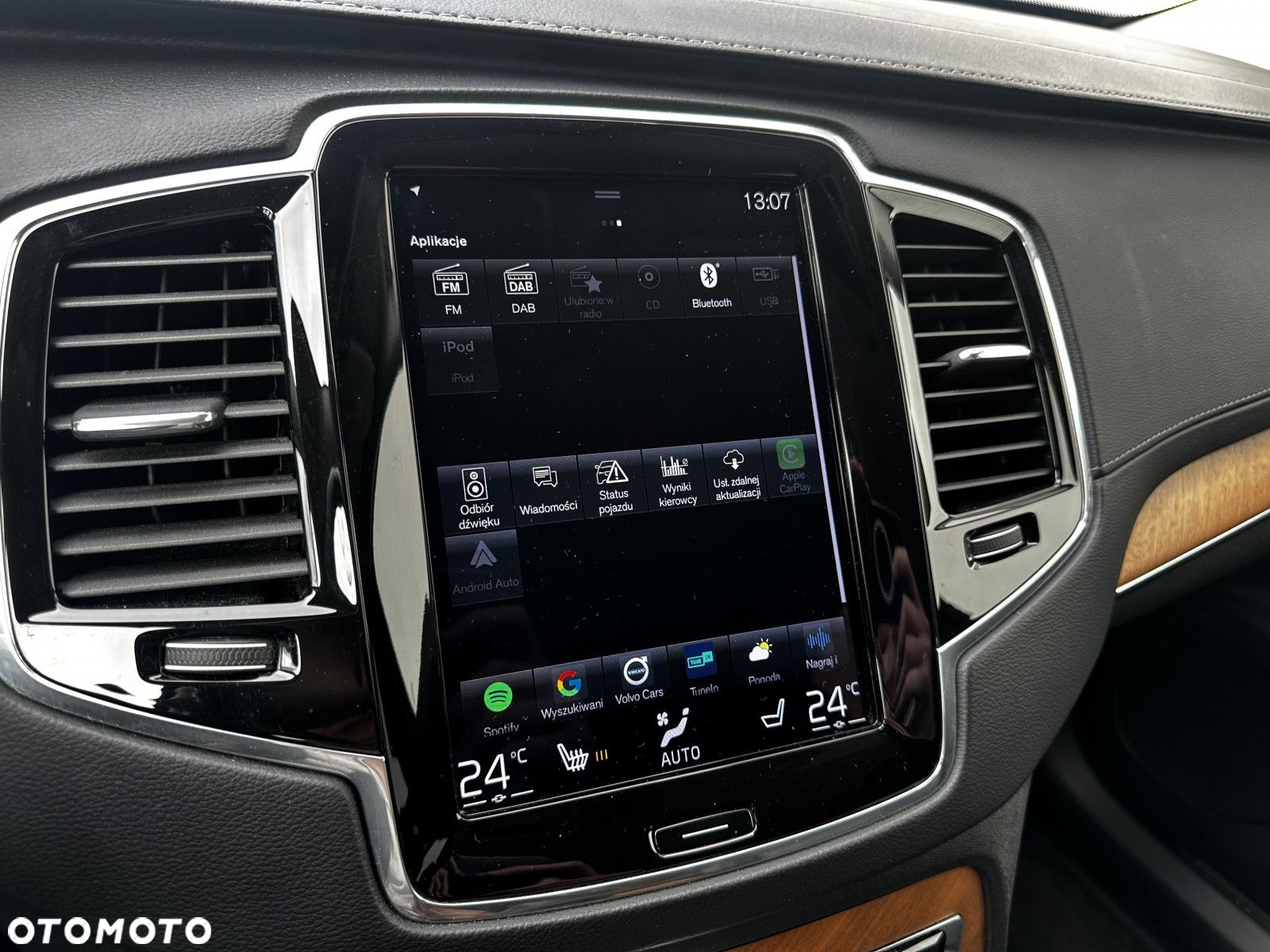 Volvo XC 90 - 40