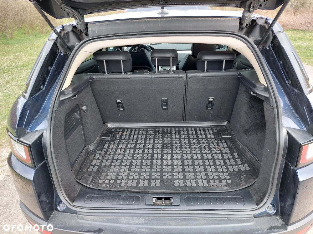 Land Rover Range Rover Evoque - 16
