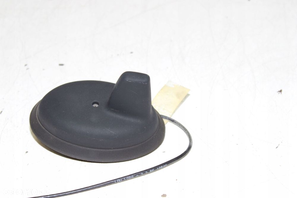 ANTENA GPS GSM MERCEDES ACTROS MP4 A0048209175 - 2