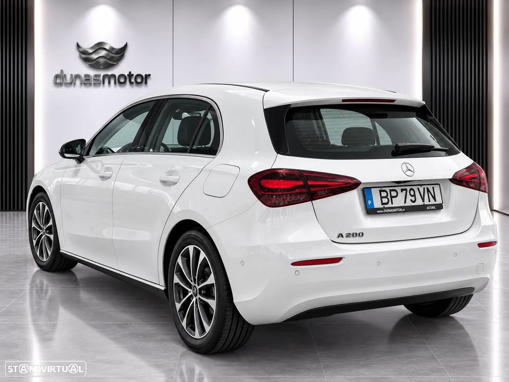 Mercedes-Benz A 200 Standard - 2
