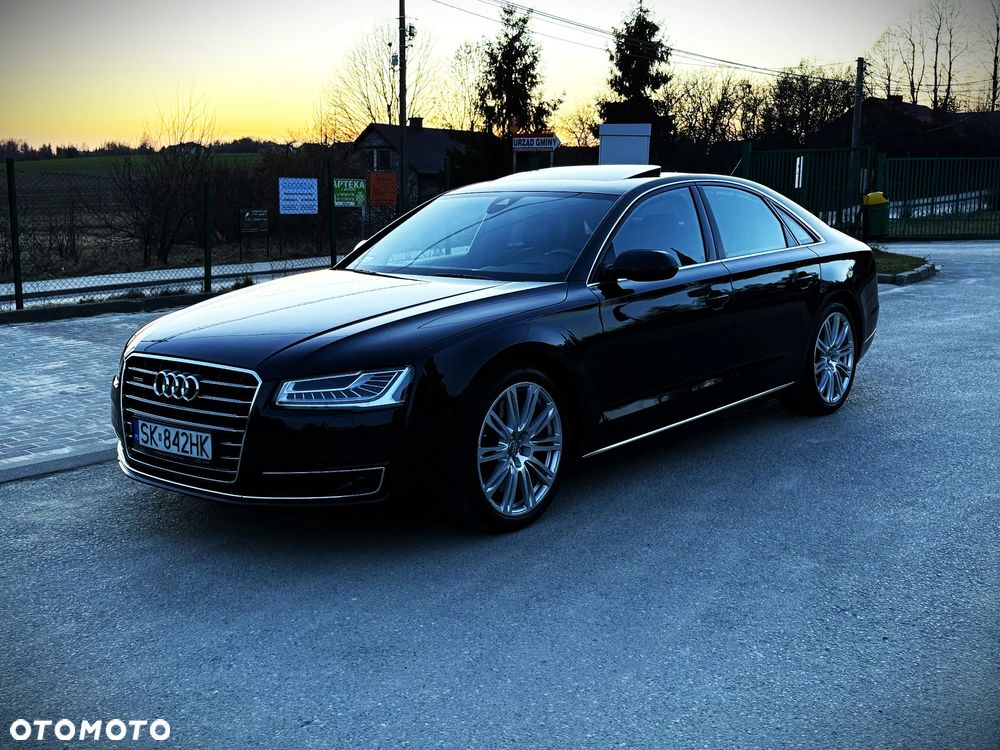 Audi A8 4.2 TDI DPF (clean diesel) quattro tiptronic - 11