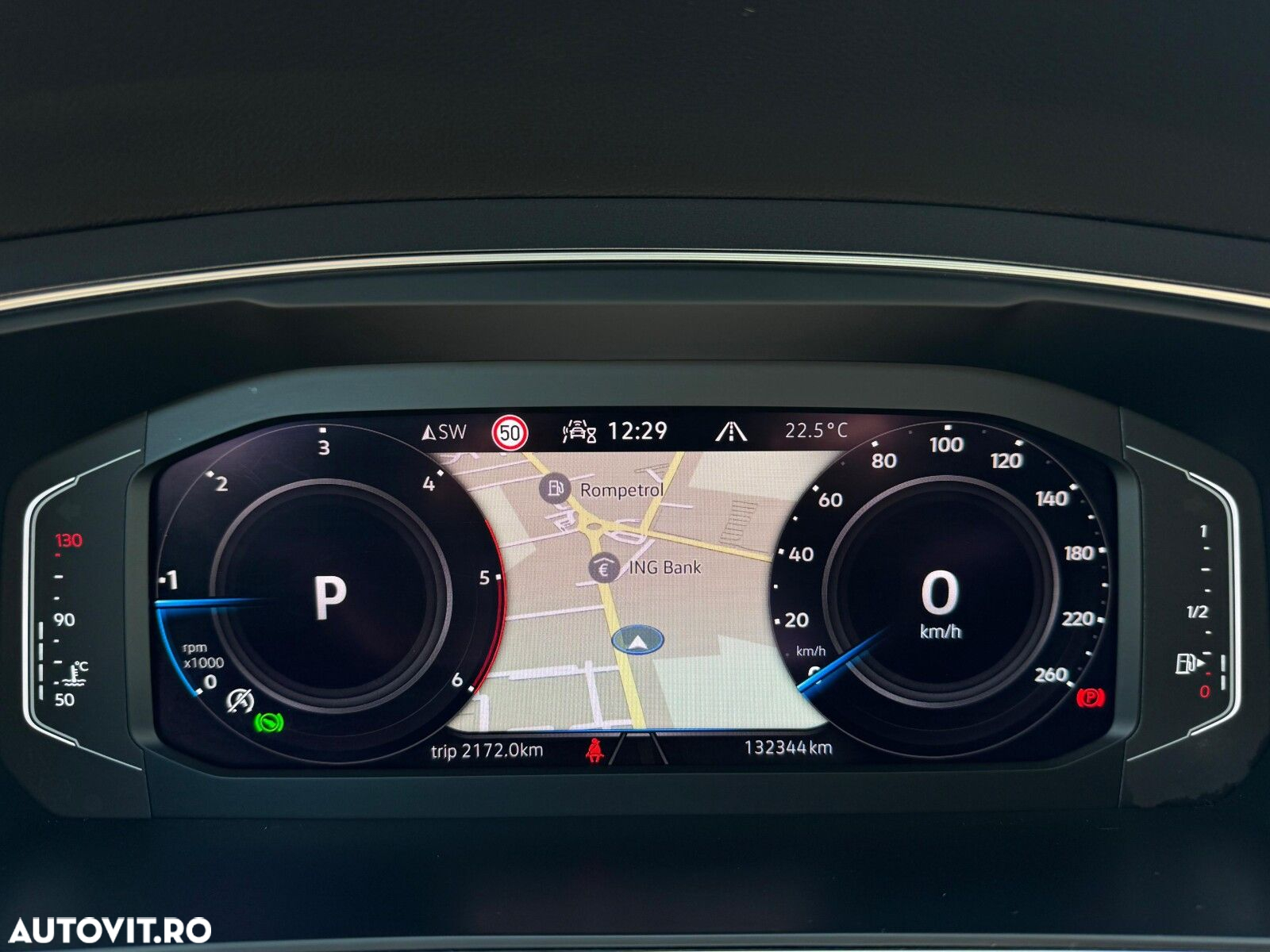 Volkswagen Tiguan - 8