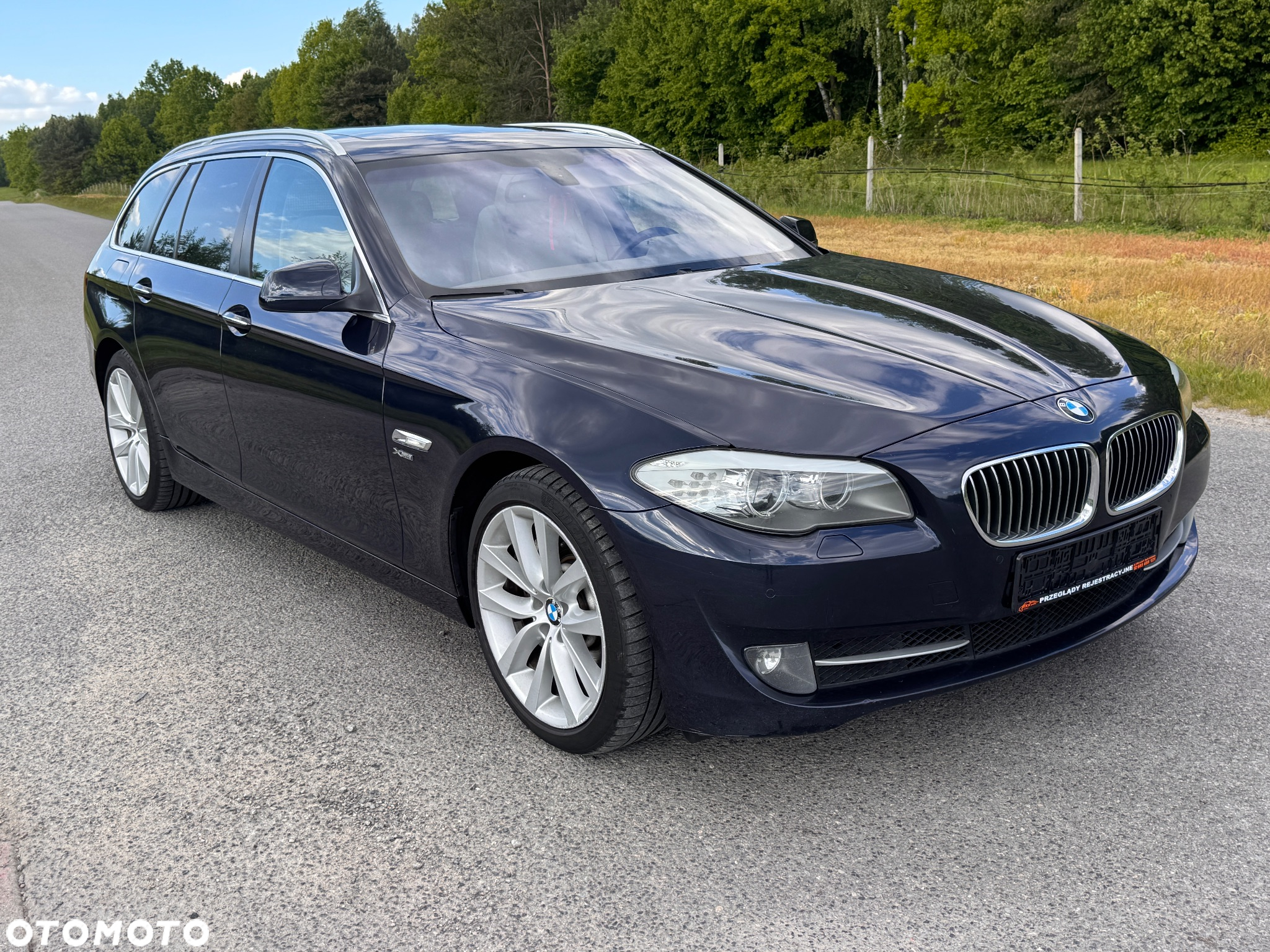 BMW Seria 5 530d xDrive Touring Luxury Line - 7