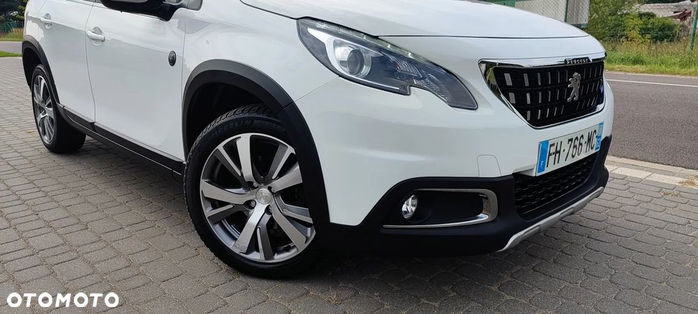 Peugeot 2008 PureTech 110 Stop&Start EAT6 Crossway - 9