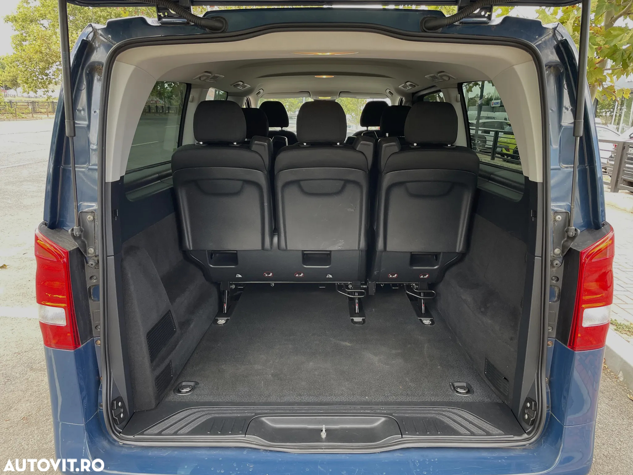 Mercedes-Benz Vito - 12