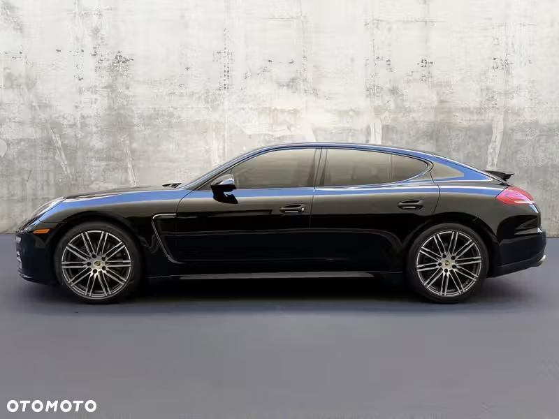 Porsche Panamera 4 PDK - 4