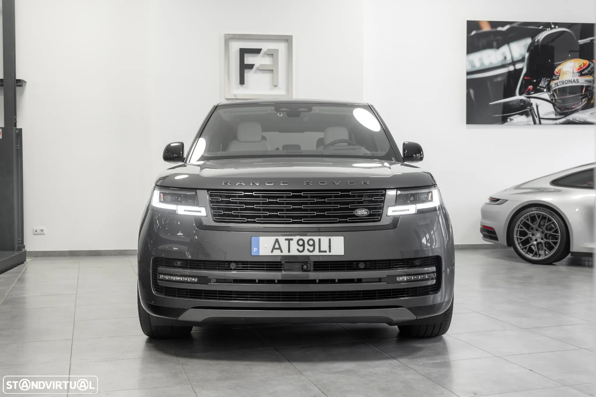 Land Rover Range Rover 3.0 P440e HSE - 3