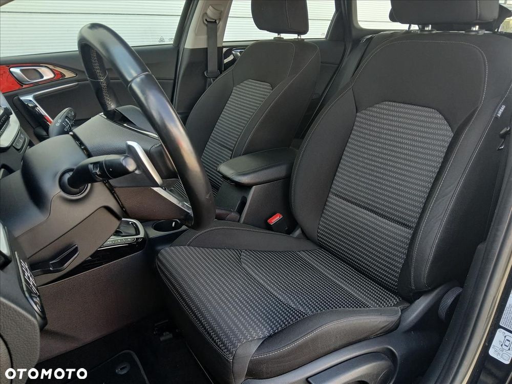 Kia Ceed 1.5 T-GDI M DCT - 24