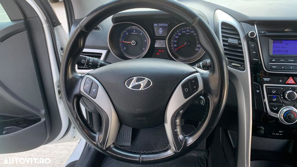 Hyundai i30 1.4 CRDi Classic - 12