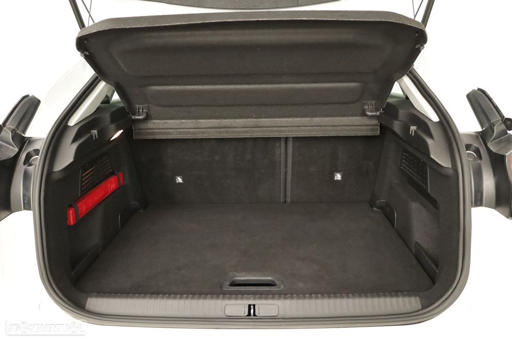 Citroën C4 1.2 PureTech Plus - 23