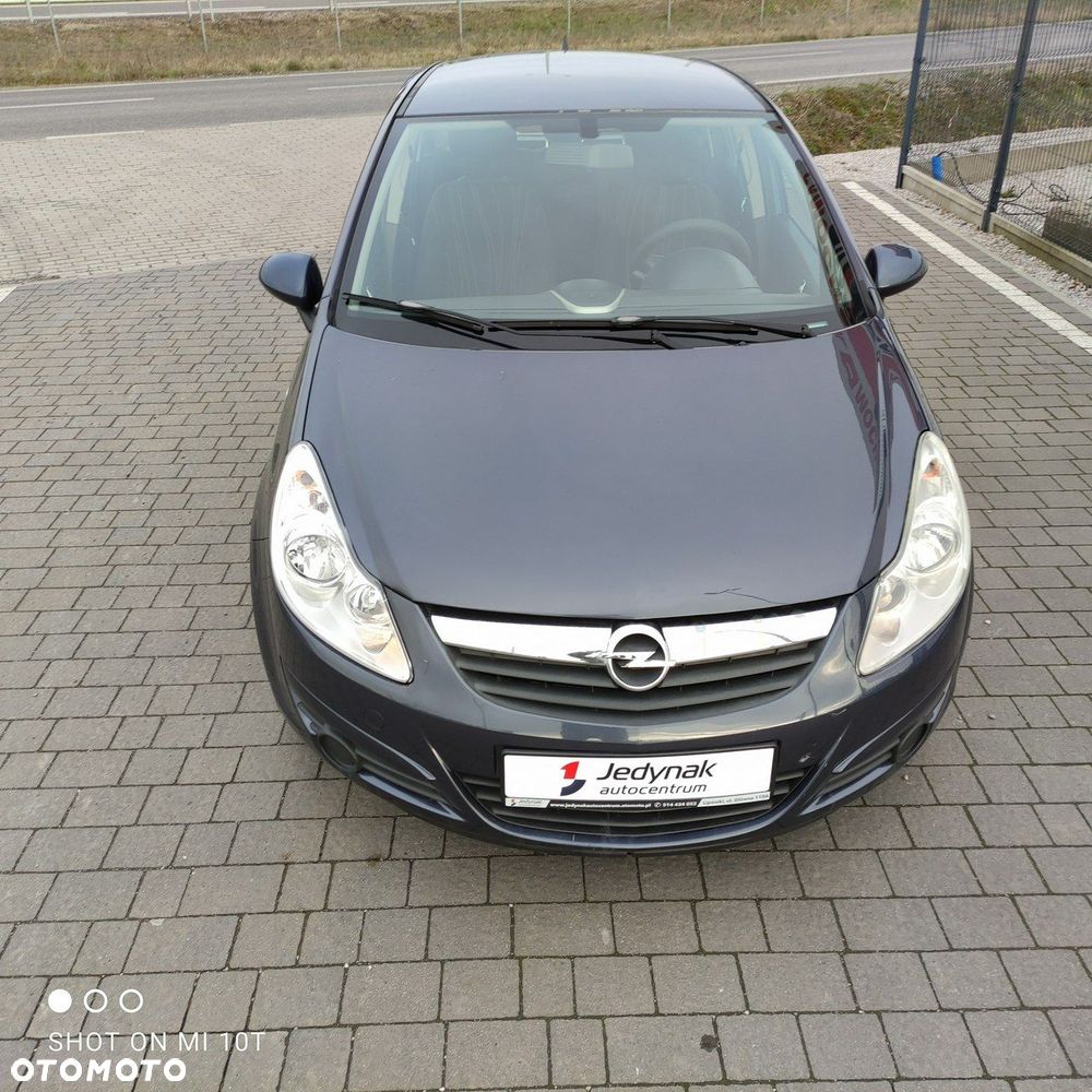 Opel Corsa - 3