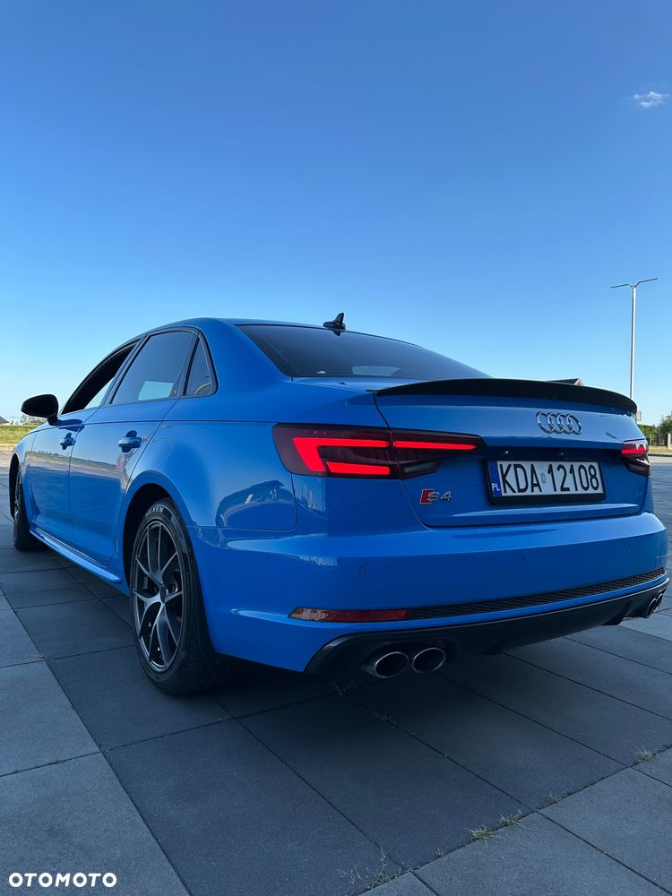 Audi S4 Limousine - 6