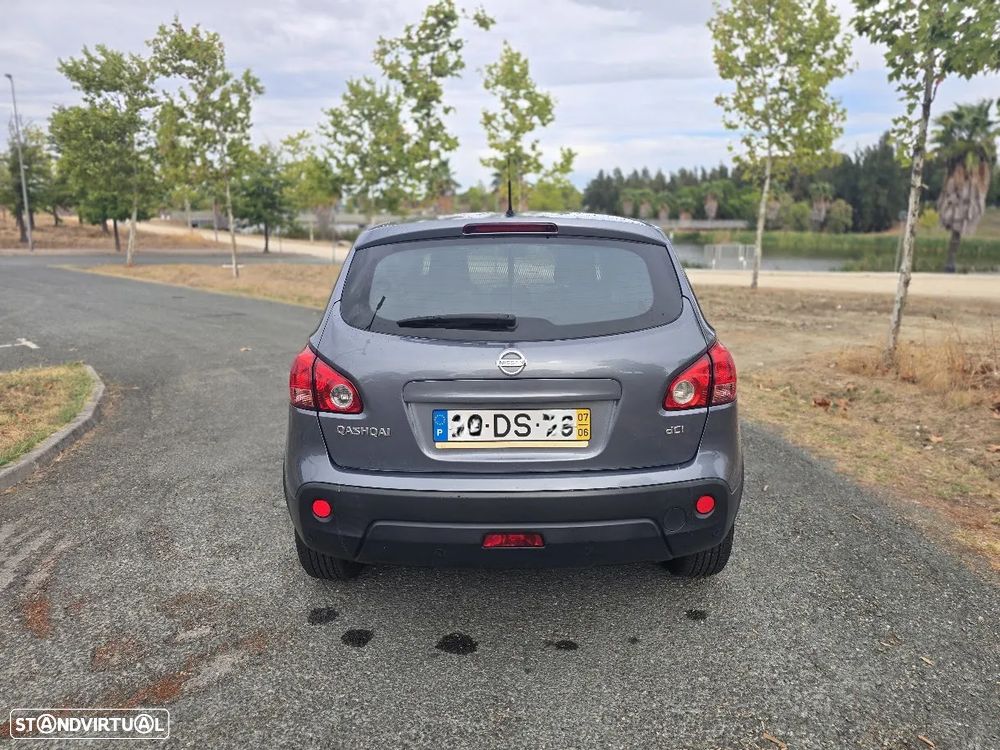 Nissan Qashqai - 4