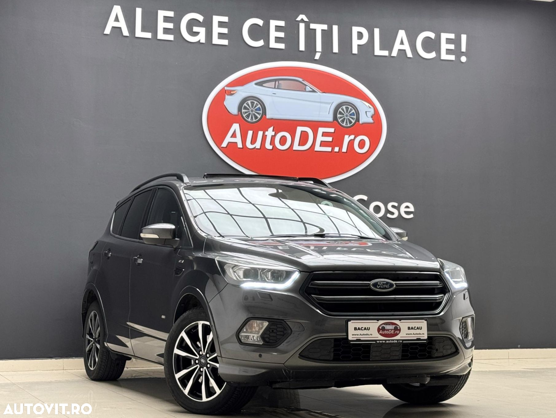 Ford Kuga - 2