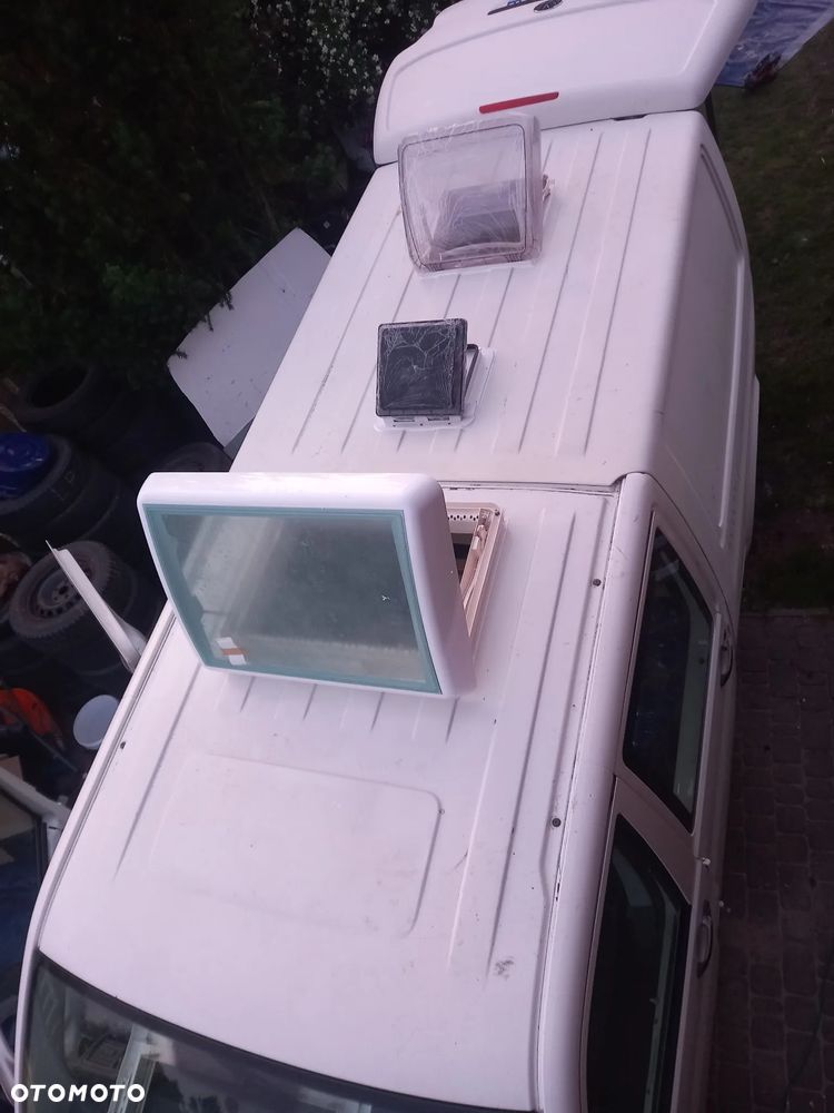 Volkswagen T5 MAX - 12