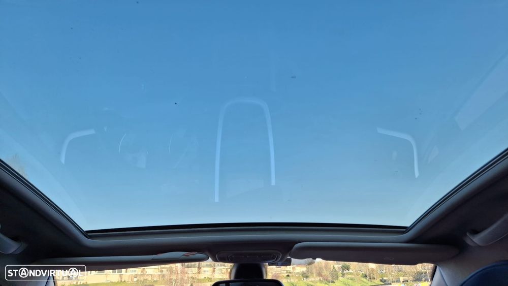 Peugeot 207 SW 1.6 HDi Outdoor - 11