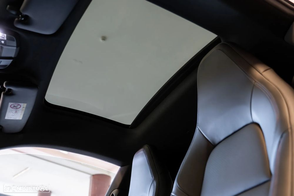 Porsche 911 (992) Carrera S - 29